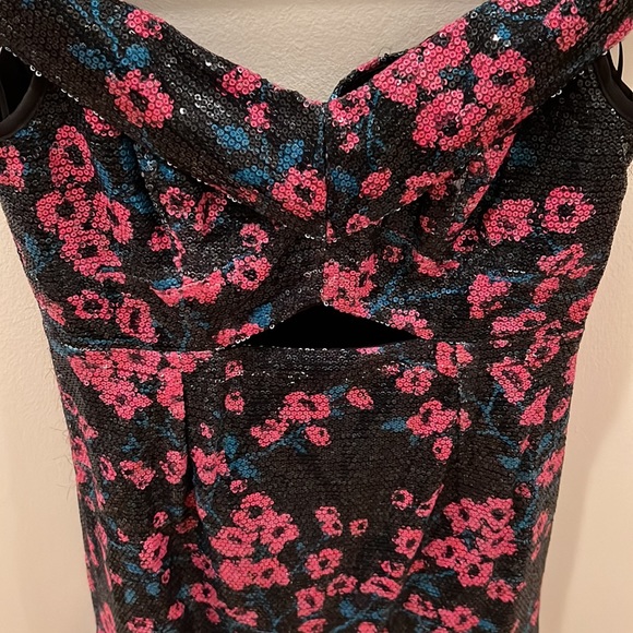 WAYF Janet Sequin Dress Purple Floral Sz XS - Picture 8 of 9